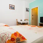 Apartment Apartment Mirela Split