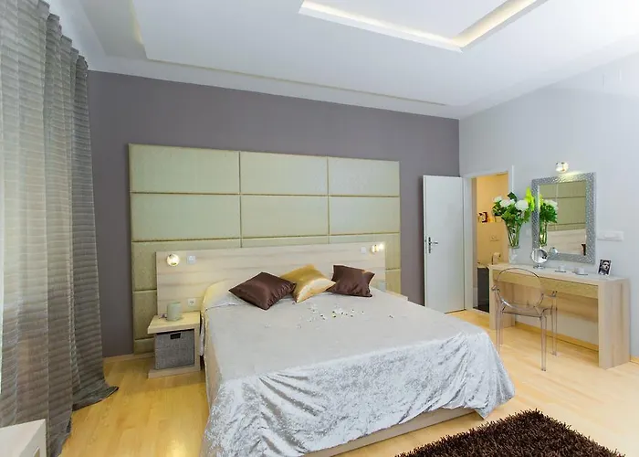 Mirela Lägenhet Split