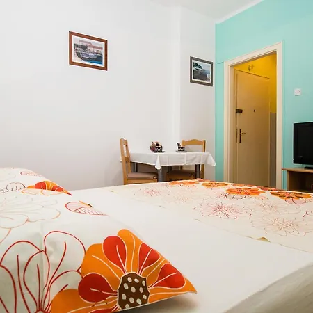 Apartment Apartment Mirela Split